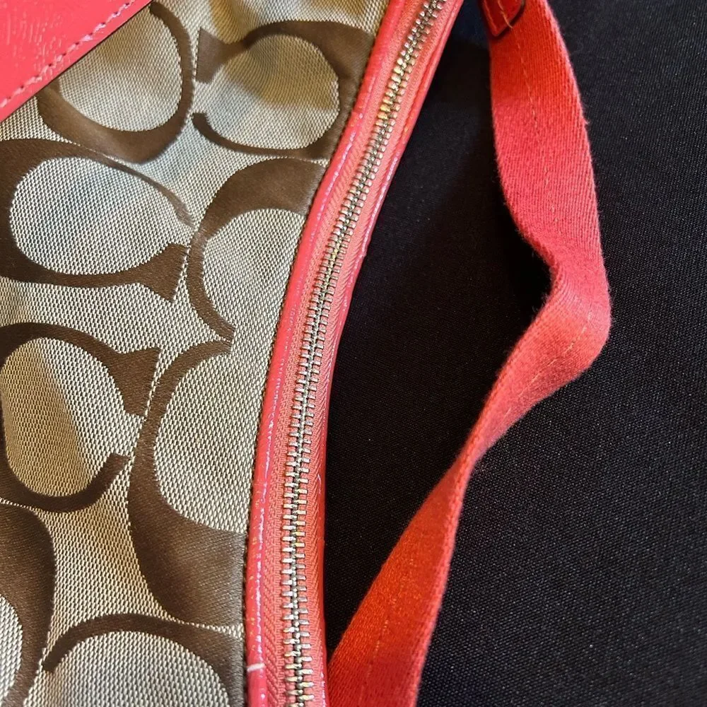 Coach Tan & Red Shoulder Bag Great Condition 14 by 11